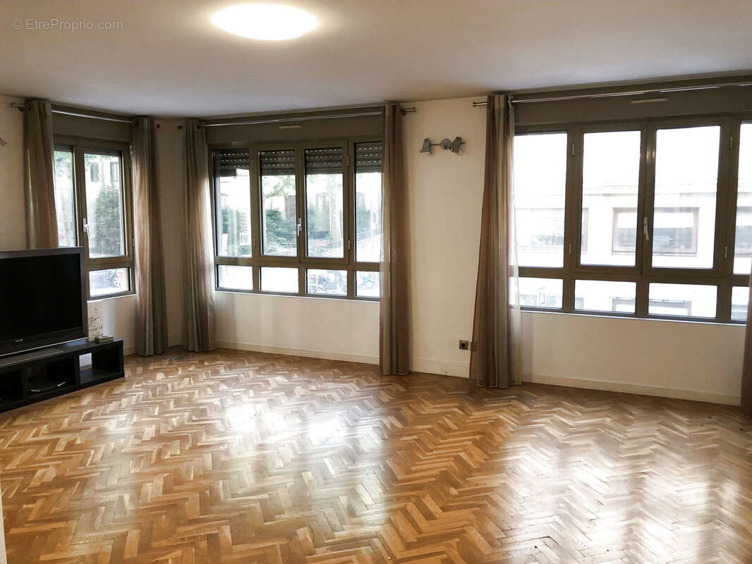 Appartement à LYON-4E