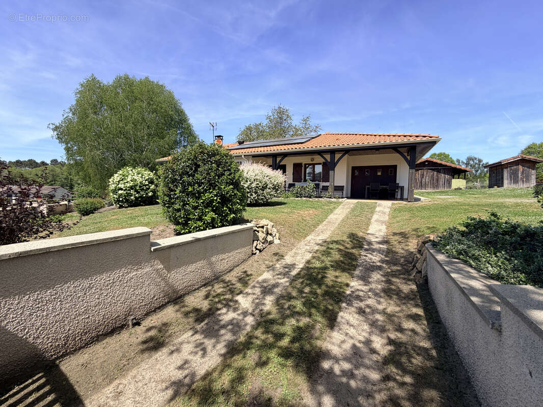 Maison à BROCAS