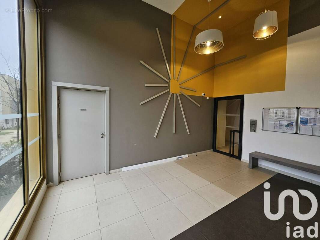 Photo 2 - Appartement à ROMAINVILLE