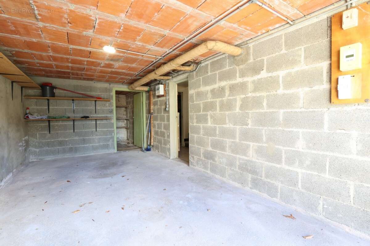 Maison de 144 m² à vendre. 8 pièces dont 5 chambres située coteaux est d'EPERNAY (51) - photo 17