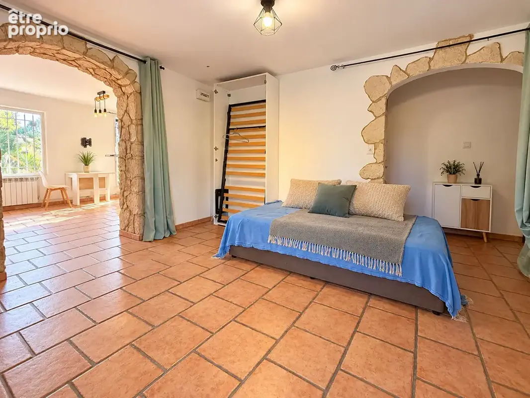 Bas de MAISON 3 pièces de 69,95 m² avec terrasse et jardin (83430) SAINT MANDRIER SUR MER - photo 8