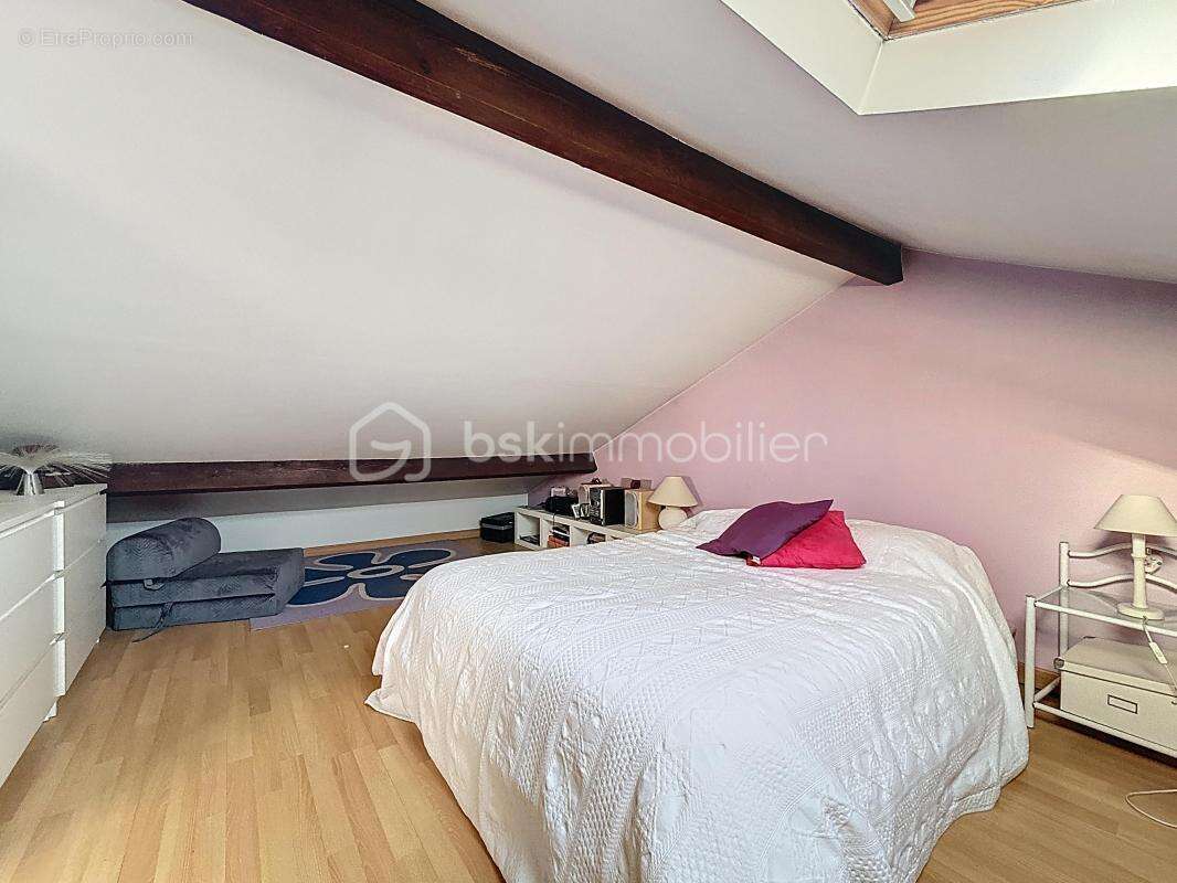 Maison familiale 11 pièces – Terrasse & jardin Ouest – 7 chambres + bureau – Garage - photo 28