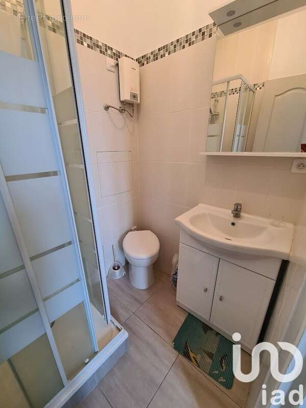 Photo 9 - Appartement à AUBERVILLIERS