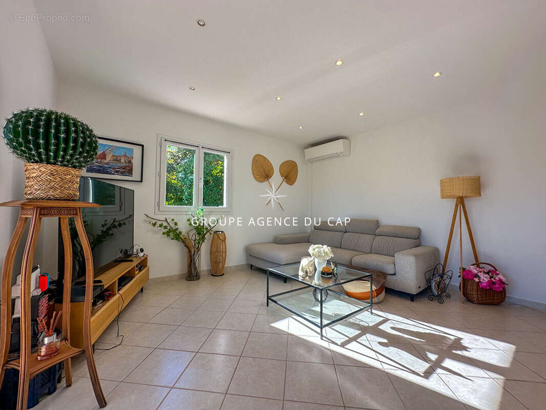 Villa de 150m2 avec piscine 4 chambres, à Sainte Maxime - photo 10