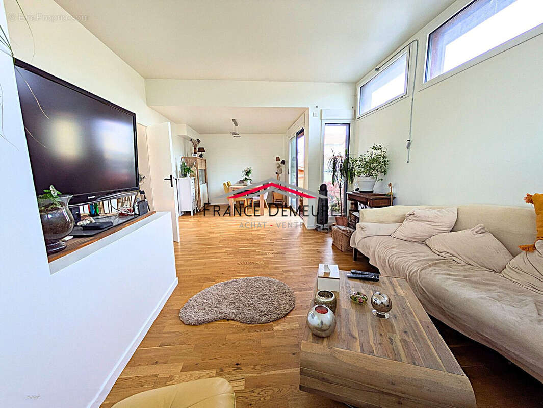 Maison à SAINT-LEU-LA-FORET