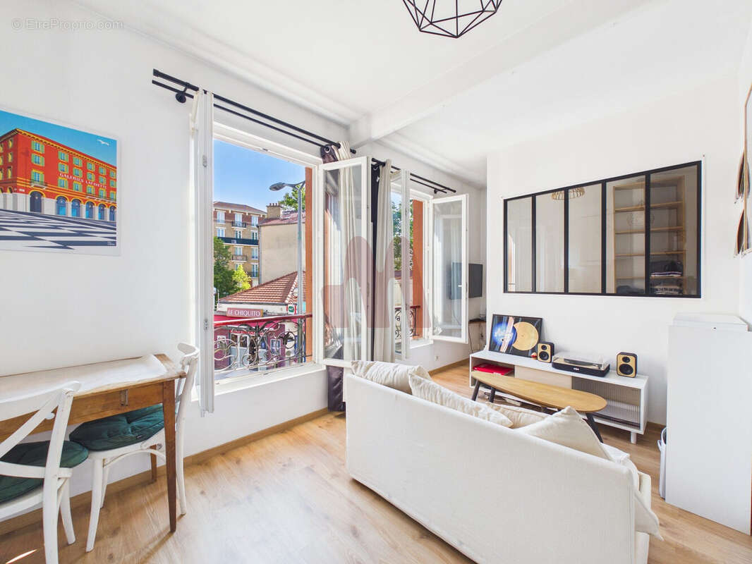 Appartement à COLOMBES