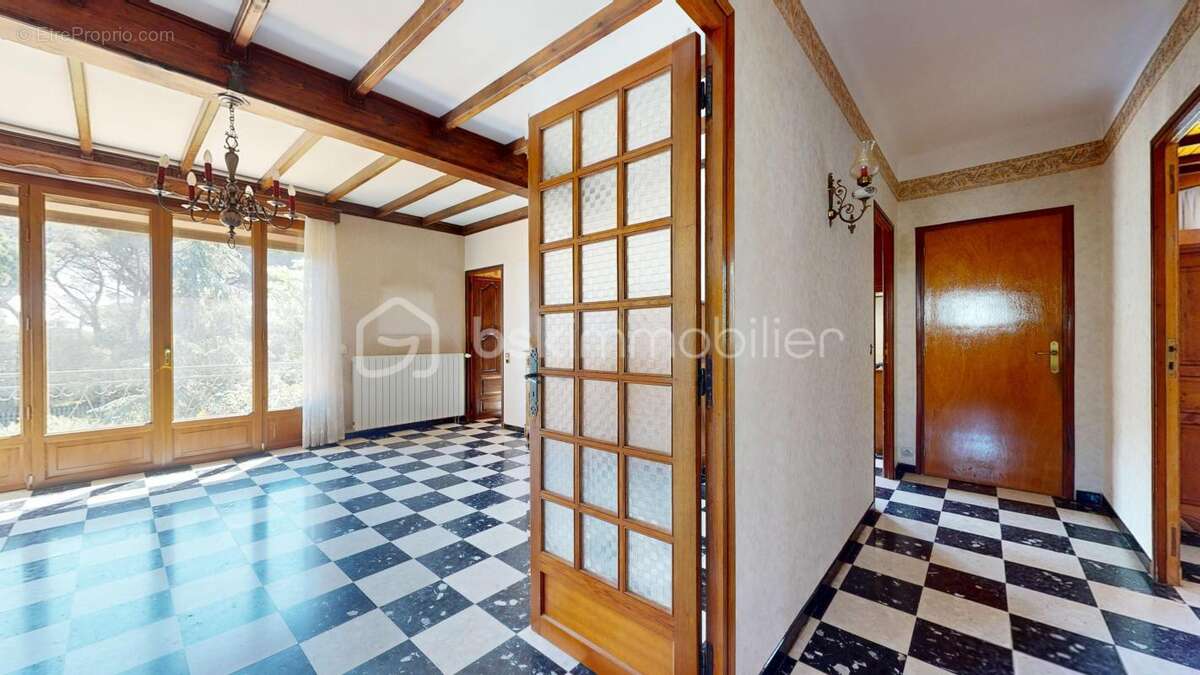 Grande maison divisée en deux logements ou logement + activité pro - photo 11