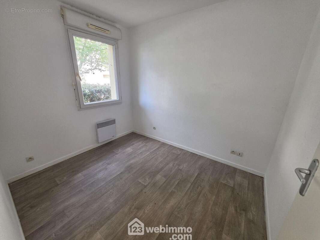 La chambre de 7 m² - Appartement à BLANQUEFORT
