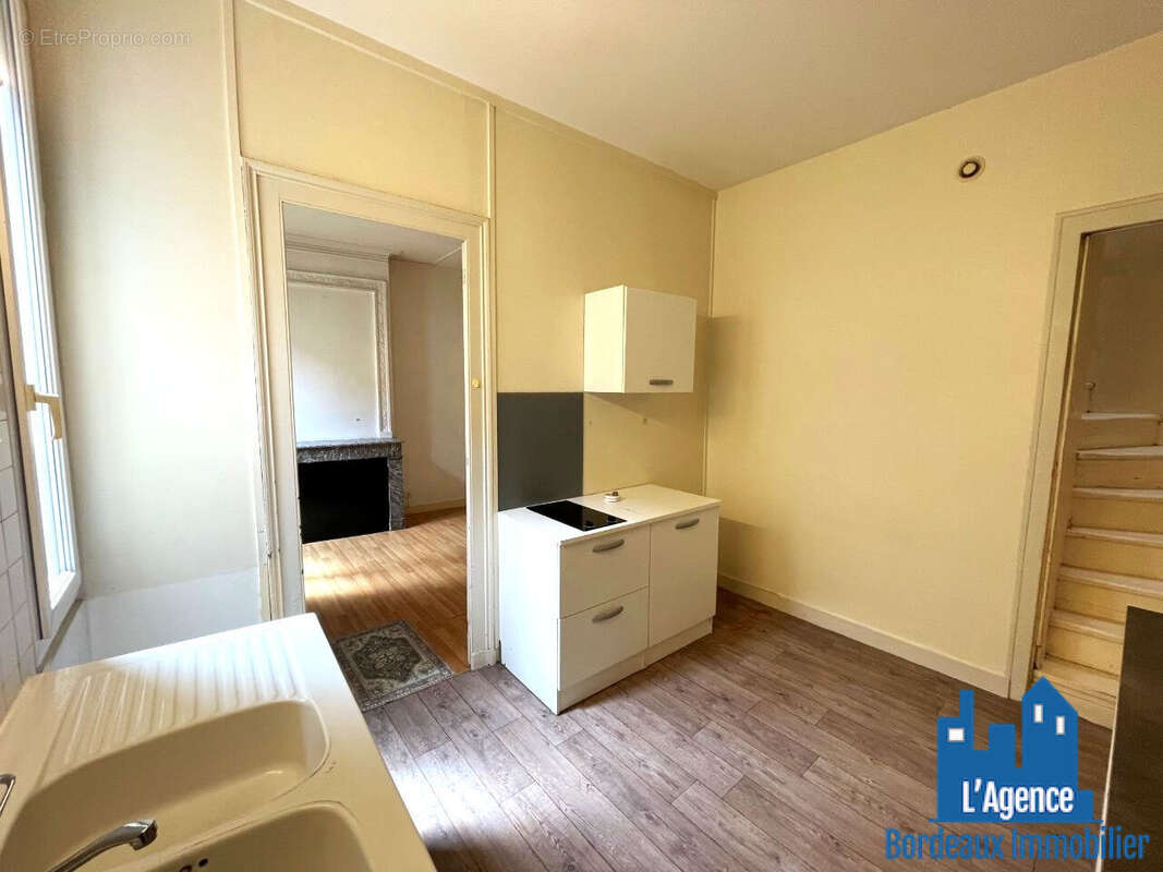 Appartement à BORDEAUX