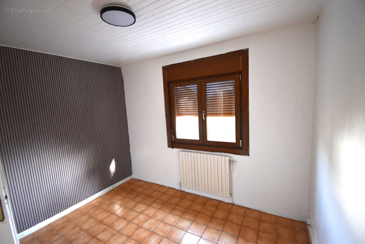 Maison à SAINT-LOUP-SUR-SEMOUSE