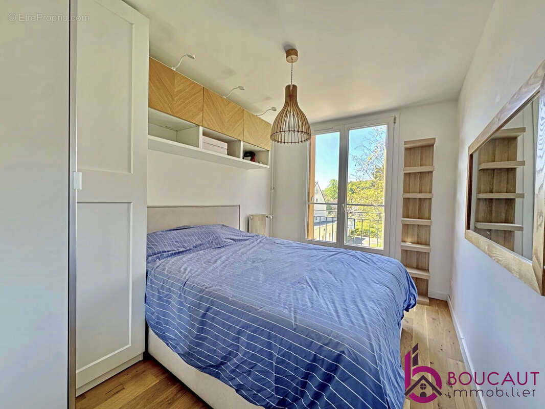 Appartement à LE PLESSIS-ROBINSON