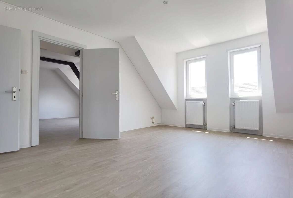 Appartement DUPLEX 82m² - Vue dégagée - photo 5