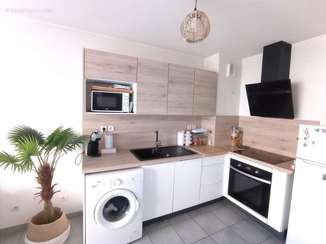 Appartement à SIX-FOURS-LES-PLAGES