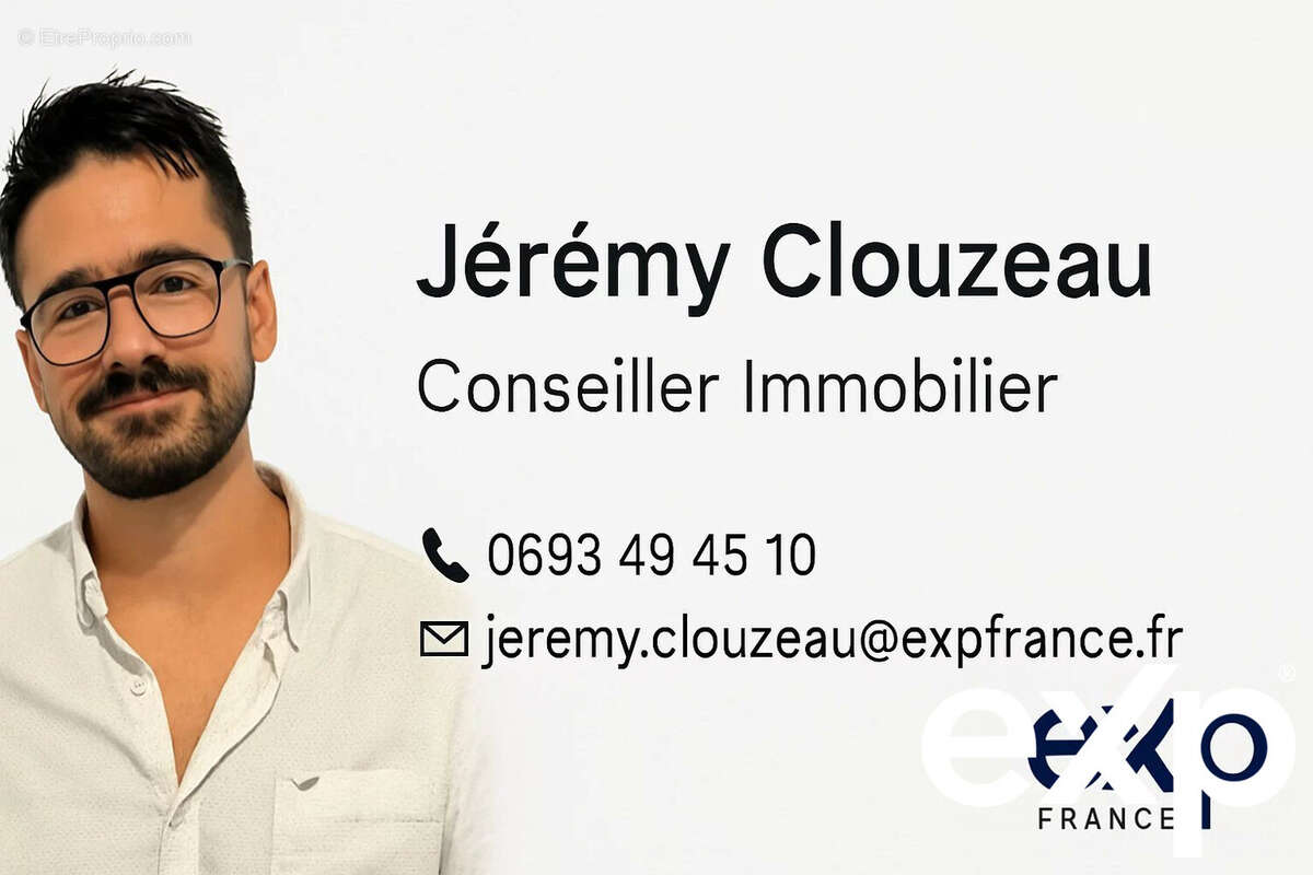 Terrain à SAINT-PIERRE