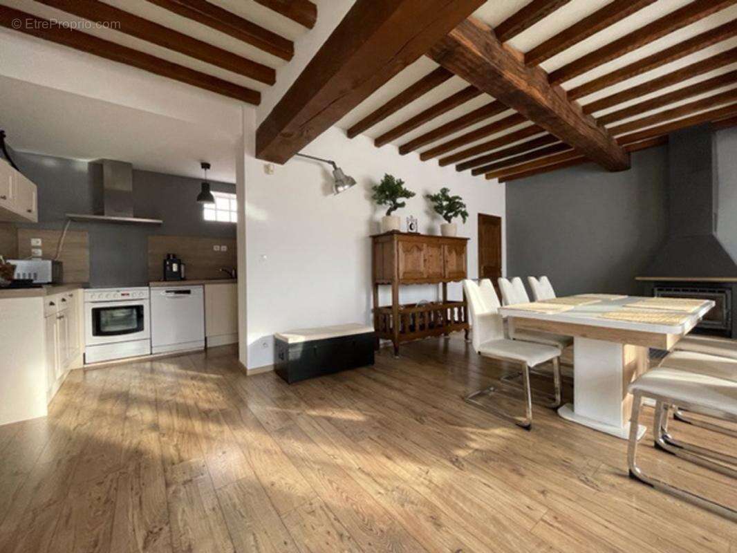 Maison à POMMEREUIL