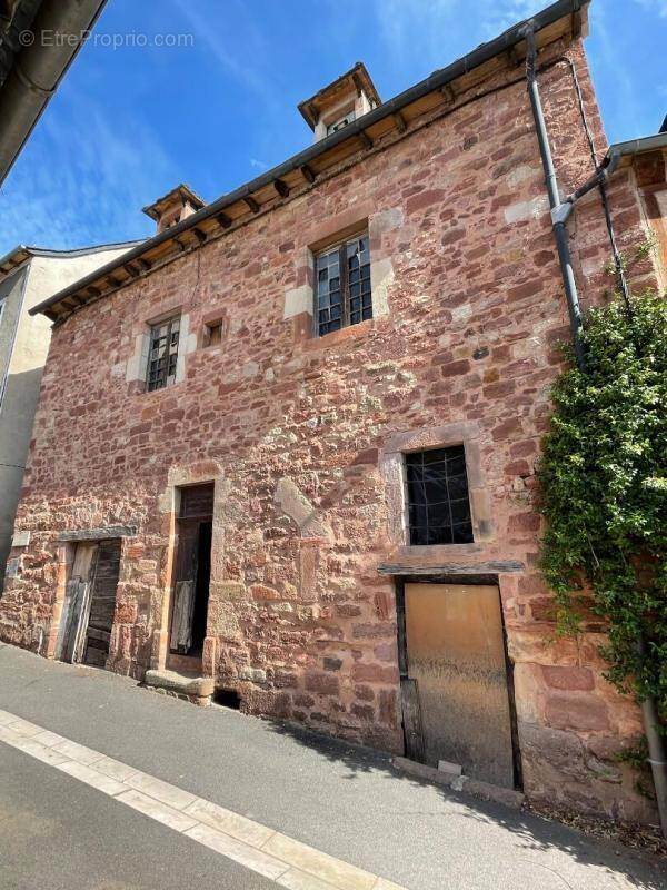 Maison à CLAIRVAUX-D'AVEYRON