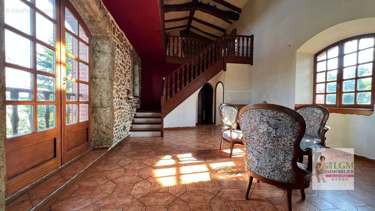 Maison à MASSANES