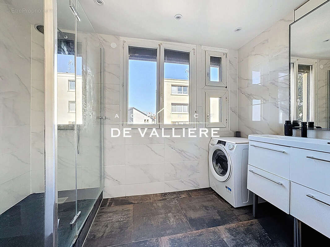 Appartement à RUEIL-MALMAISON