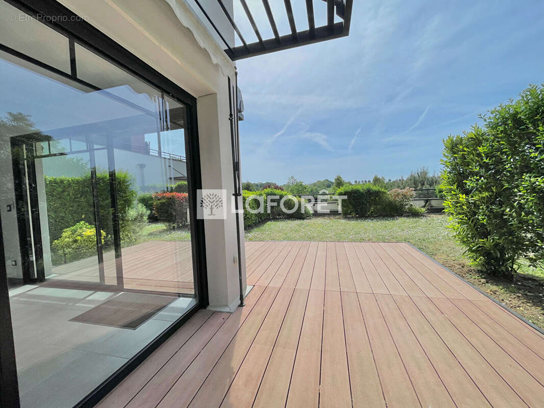 Appartement Santeny 3 pièce(s) 75 m2 - photo 5