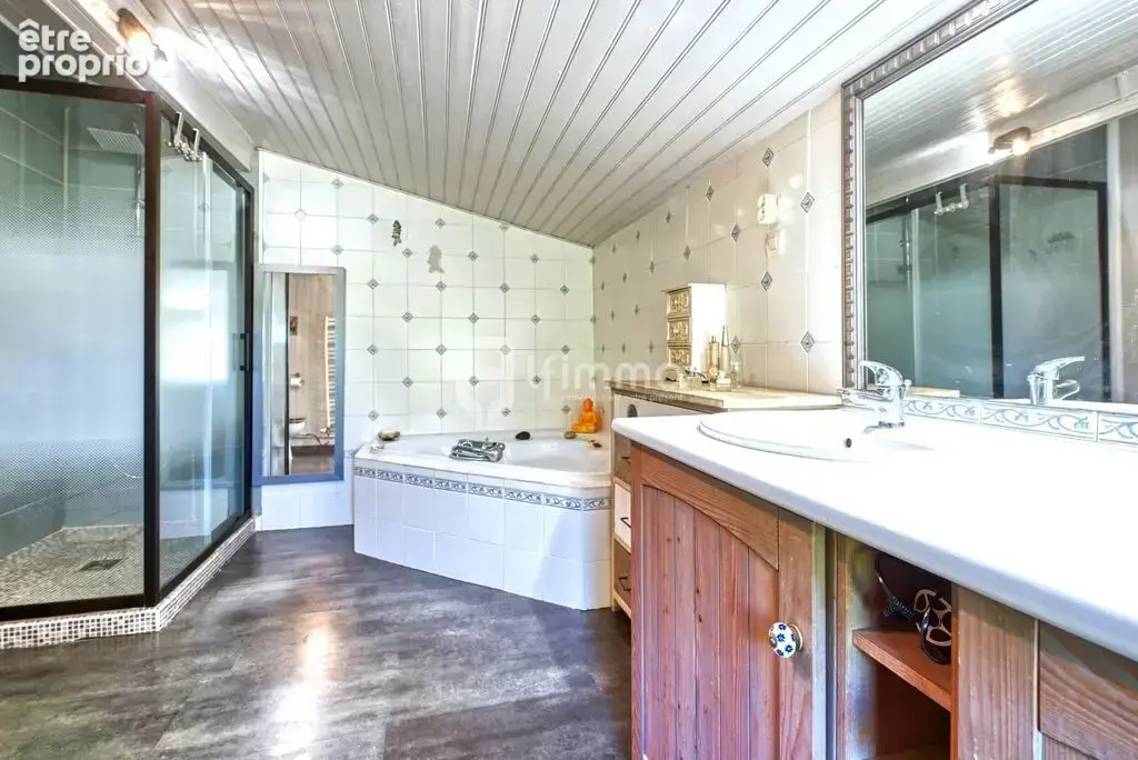 Spacieuse maison en pierre - photo 14