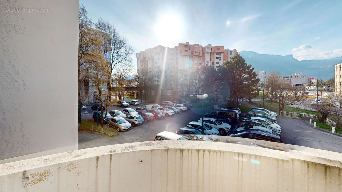 Appartement à ECHIROLLES