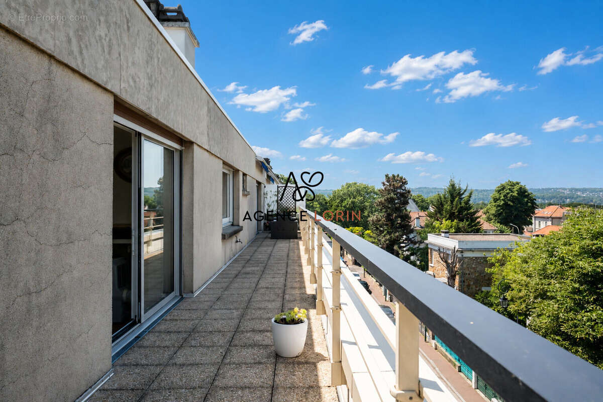 Appartement à LE VESINET