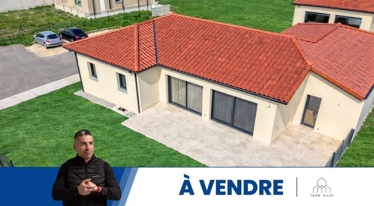 Maison à SAINT-SORLIN-EN-VALLOIRE