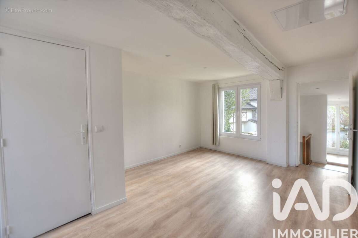 Photo 7 - Maison à PONT-SUR-YONNE