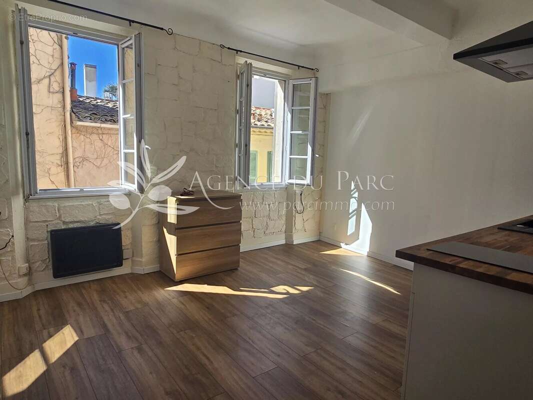 Appartement à LE CANNET