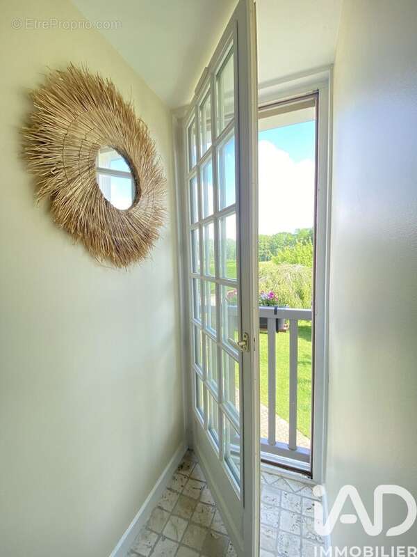 Maison 140 m² à Prunay-En-Yvelines  - photo 9
