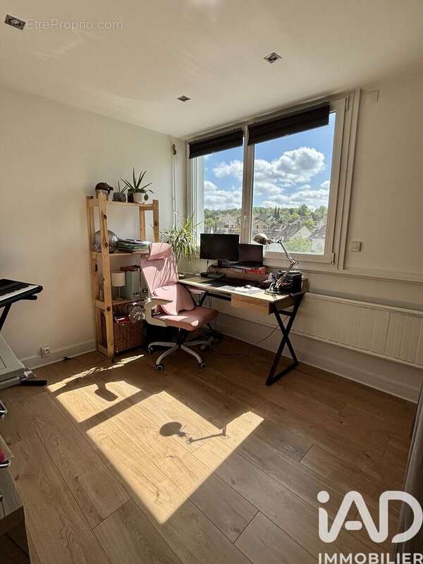 Photo 9 - Appartement à L'ISLE-ADAM
