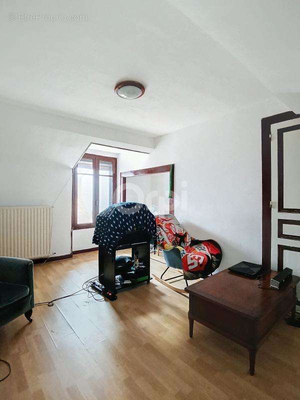 Commerce à CHAUMONT