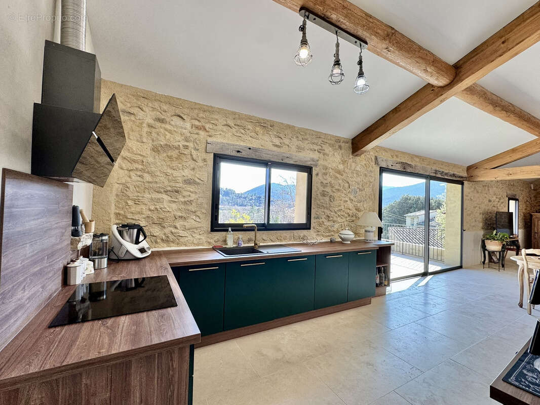 Maison à VAISON-LA-ROMAINE