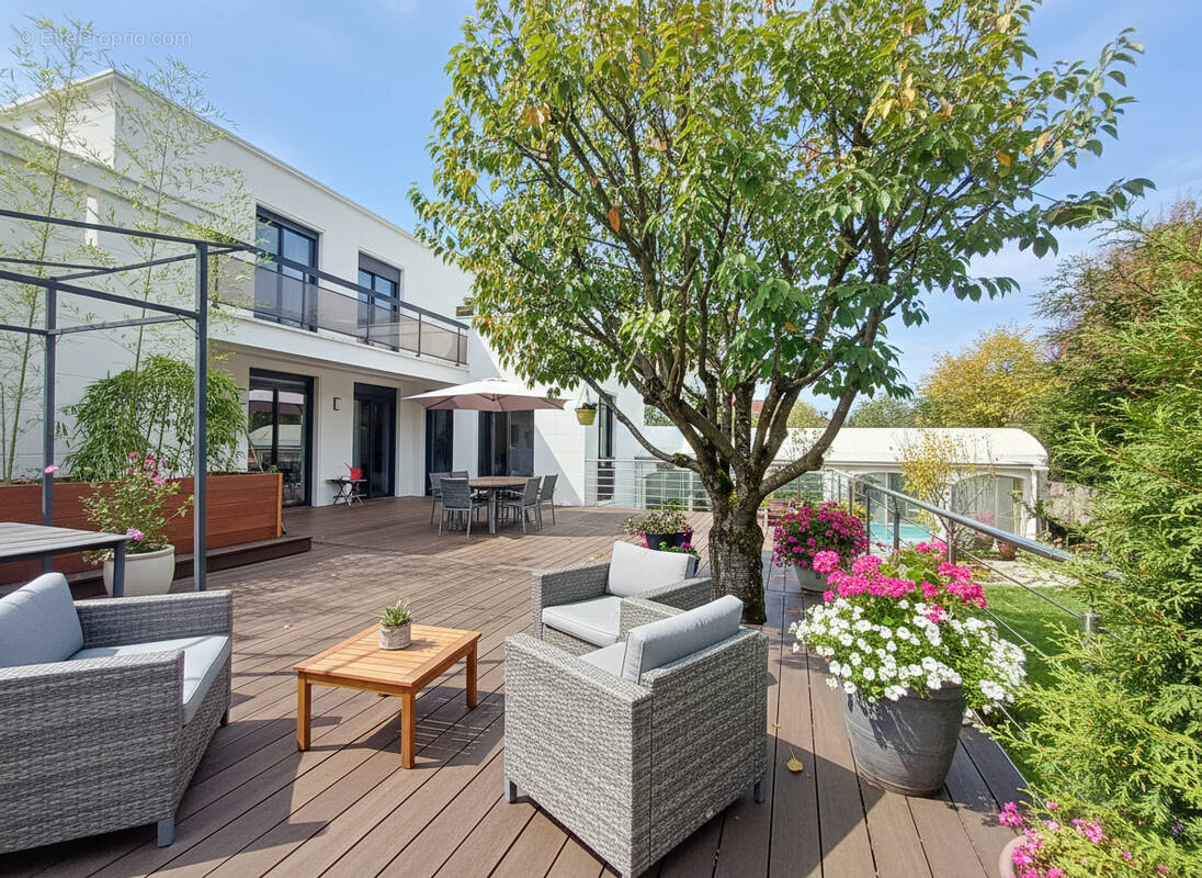 Maison à ENGHIEN-LES-BAINS