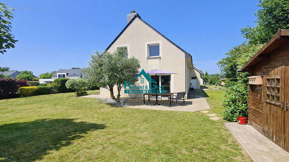 Maison à CHASNE-SUR-ILLET