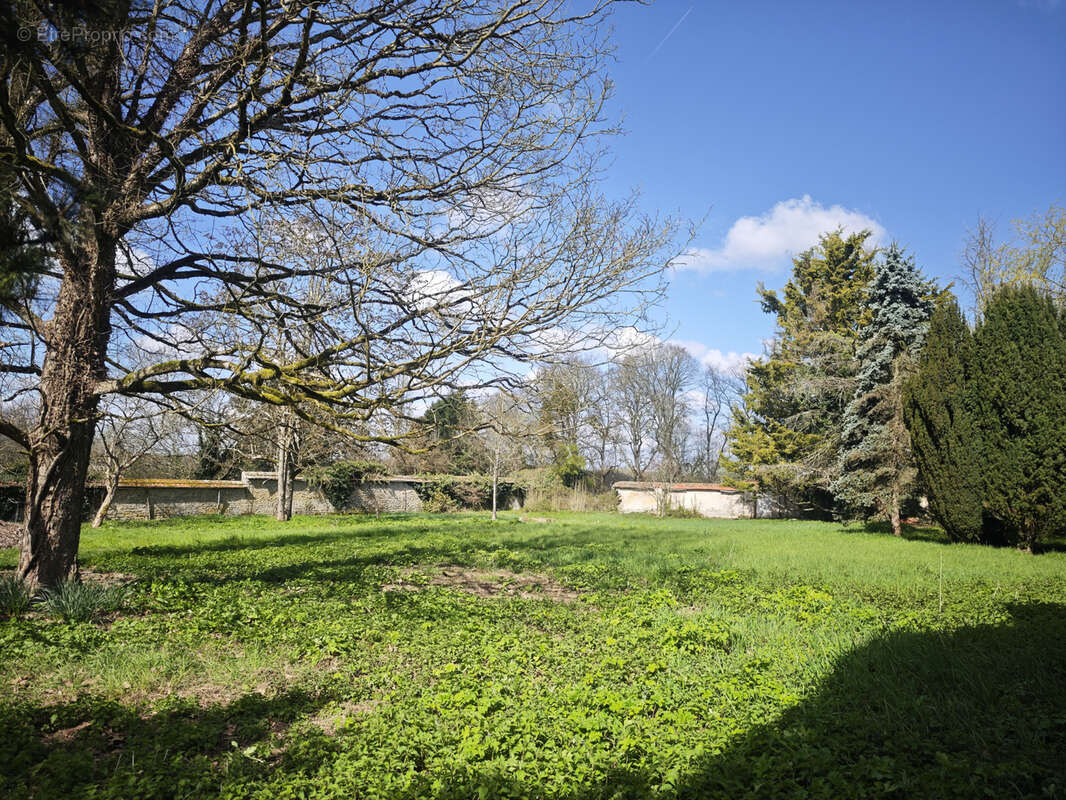 Maison à CHATILLON-EN-BAZOIS