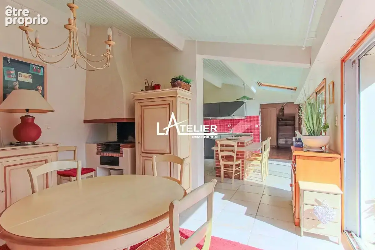 Propriété, parc arboré, 4ch, bureau, triple garage, piscine - photo 6