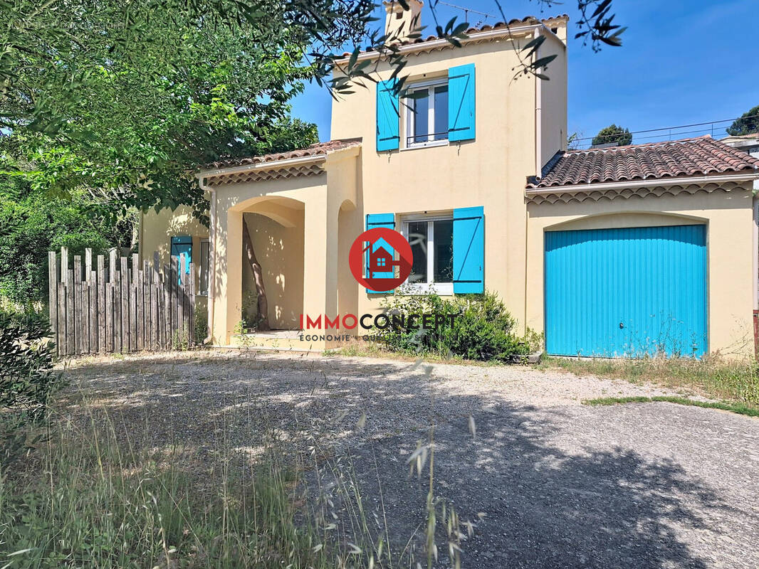 Maison à SAUVETERRE