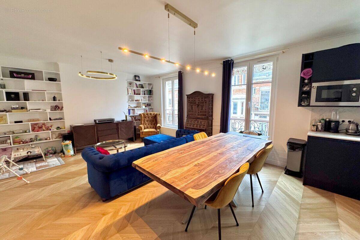 Appartement à PARIS-12E