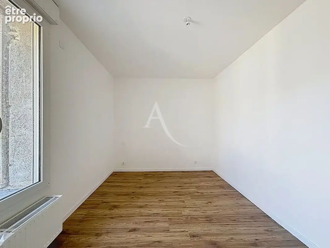 Maison à Saint-Aubin-de-Luigné - photo 8