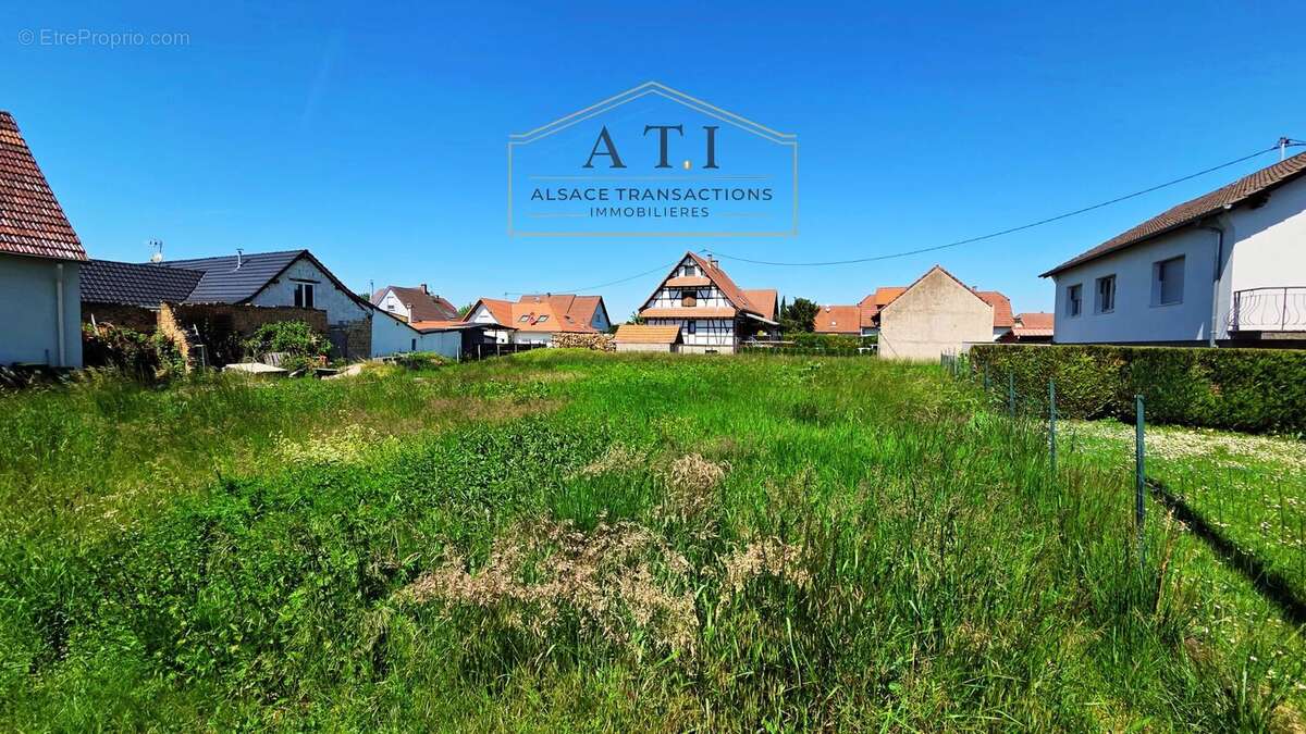 Terrain à ROESCHWOOG