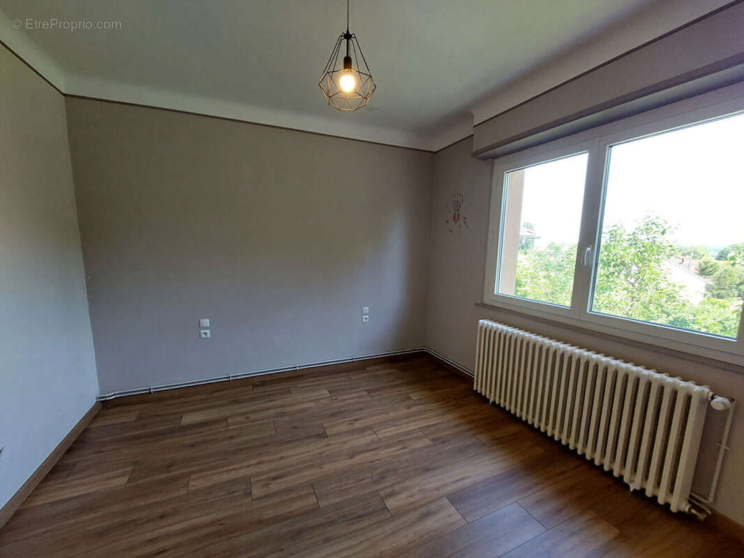 Maison Sarrebourg 7 pièce(s) 171 m2 - photo 5