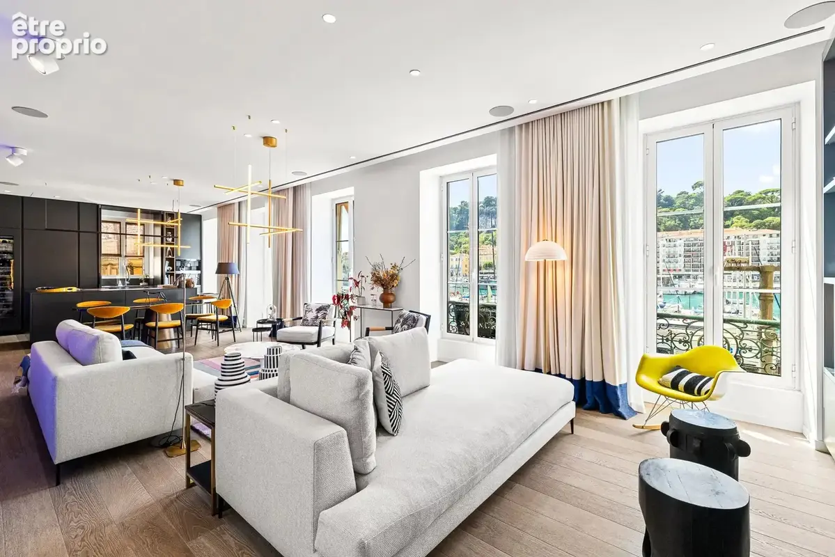 Nice port – appartement 3 pièces  130m²– vue panoramique sur le port lympia - photo 3