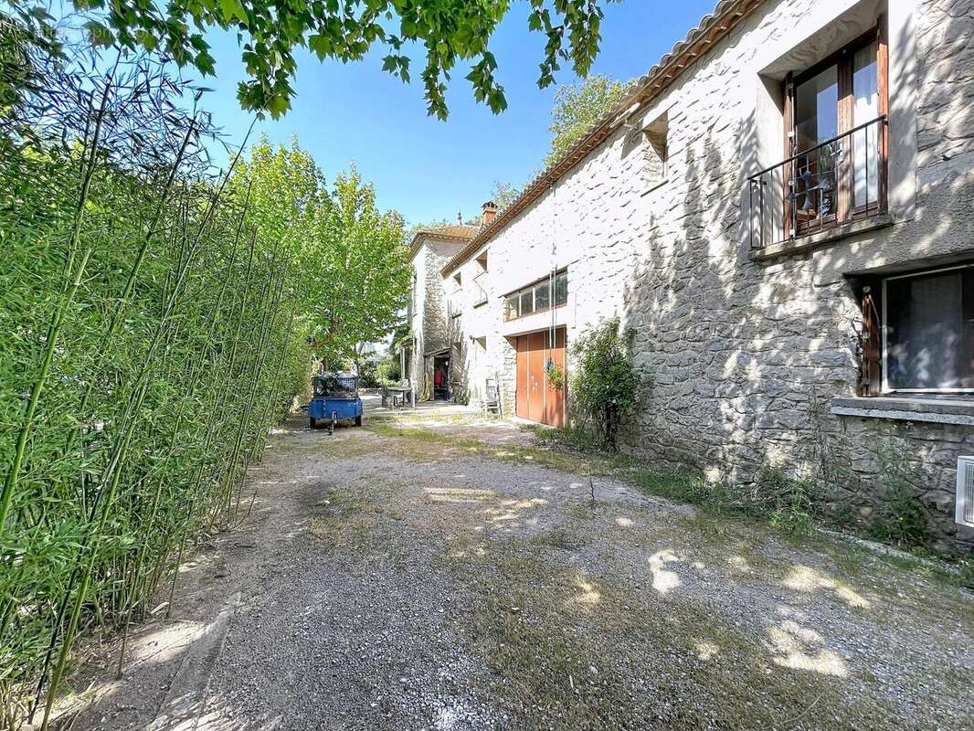 Photo 2 - Maison à CANDILLARGUES