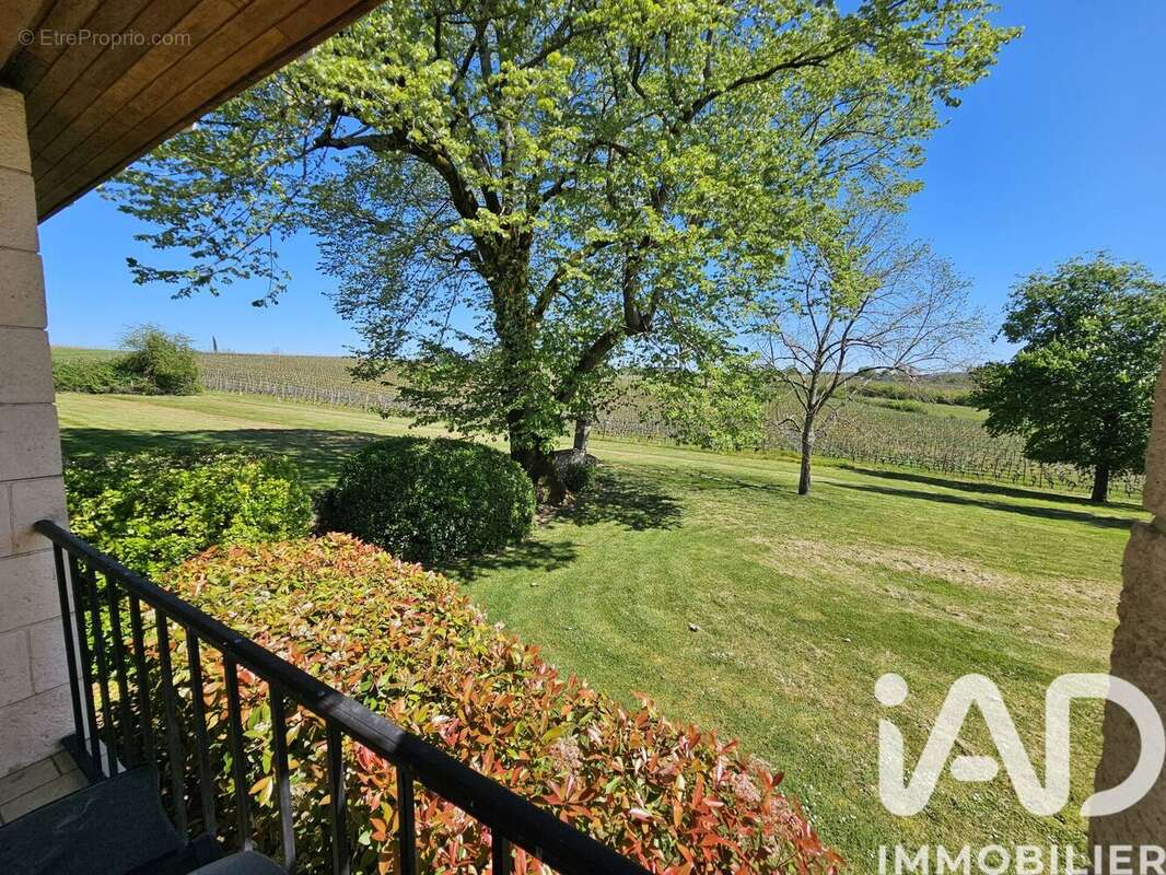 Photo 2 - Maison à CANTILLAC