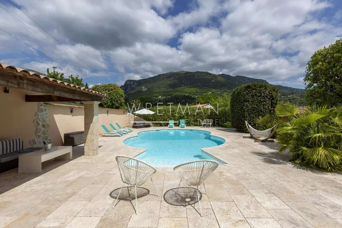 Maison à LE BAR-SUR-LOUP