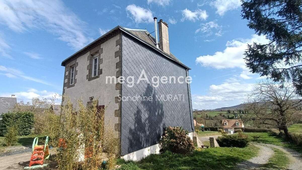 Maison à PRE-EN-PAIL