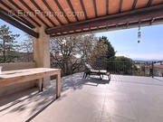 Maison à CABRIERES-D&#039;AIGUES