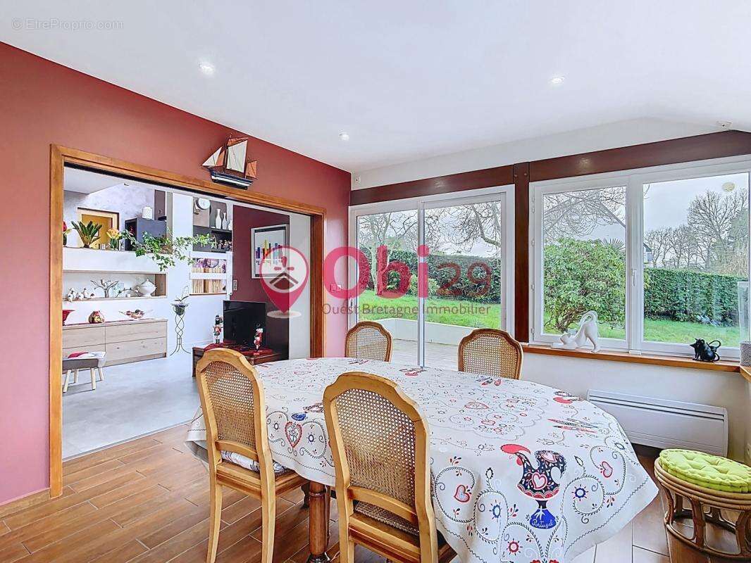 Maison à ERGUE-GABERIC