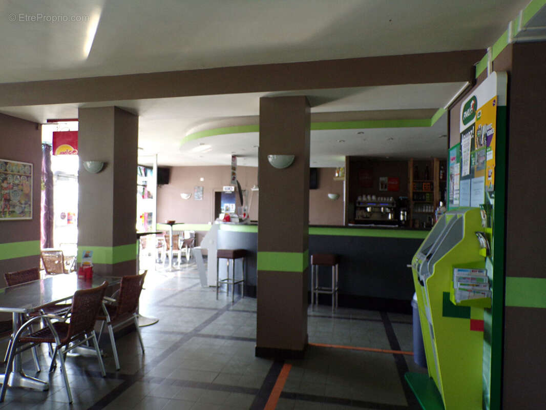 Commerce à PONT-D'AIN